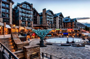 Vail Solaris 2 With Den Bedroom Vacation Rental Set At The Base Of The Mountain Just Steps From The Gondola